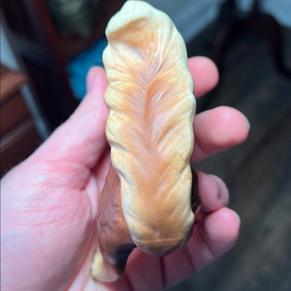 Adorable Vintage Handpainted Ceramic Porcelain Squirrel Planter Pot Hanger - Picture 11 of 12